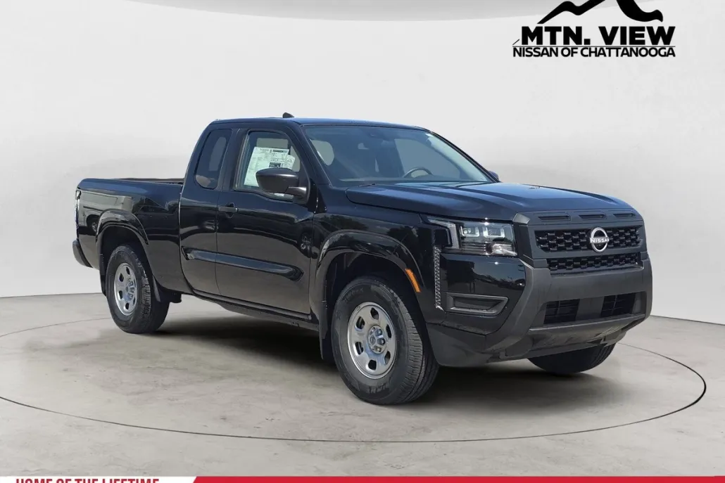 2026 Nissan Frontier S photo 1
