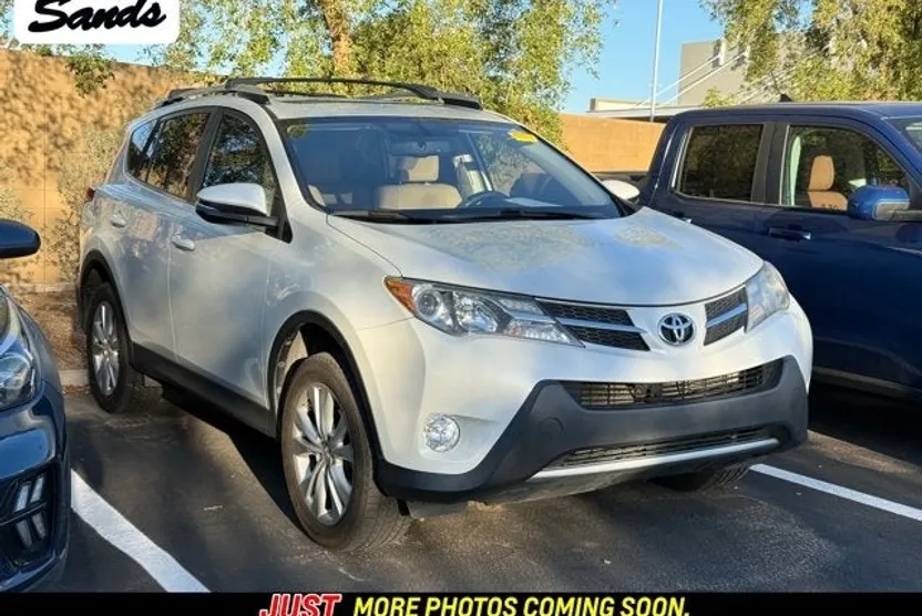 2014 Toyota RAV4 Limited photo 1