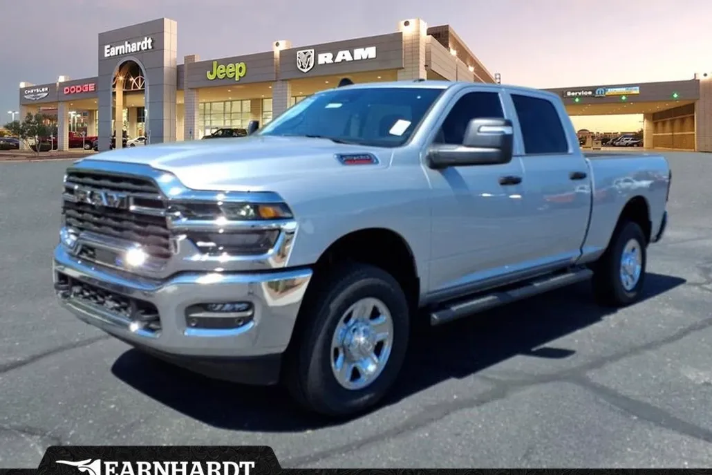 2025 Ram 2500 Tradesman photo 1