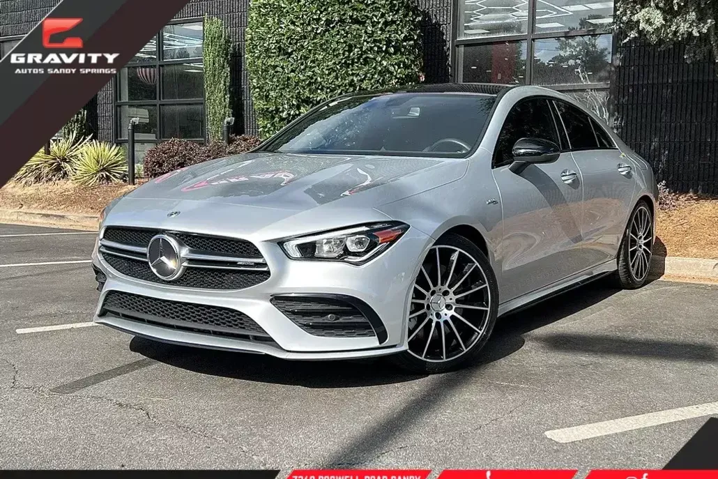 2022 Mercedes Benz CLA 35 AMG photo 1