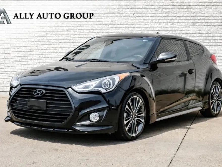 2017 Hyundai Veloster Turbo photo 1