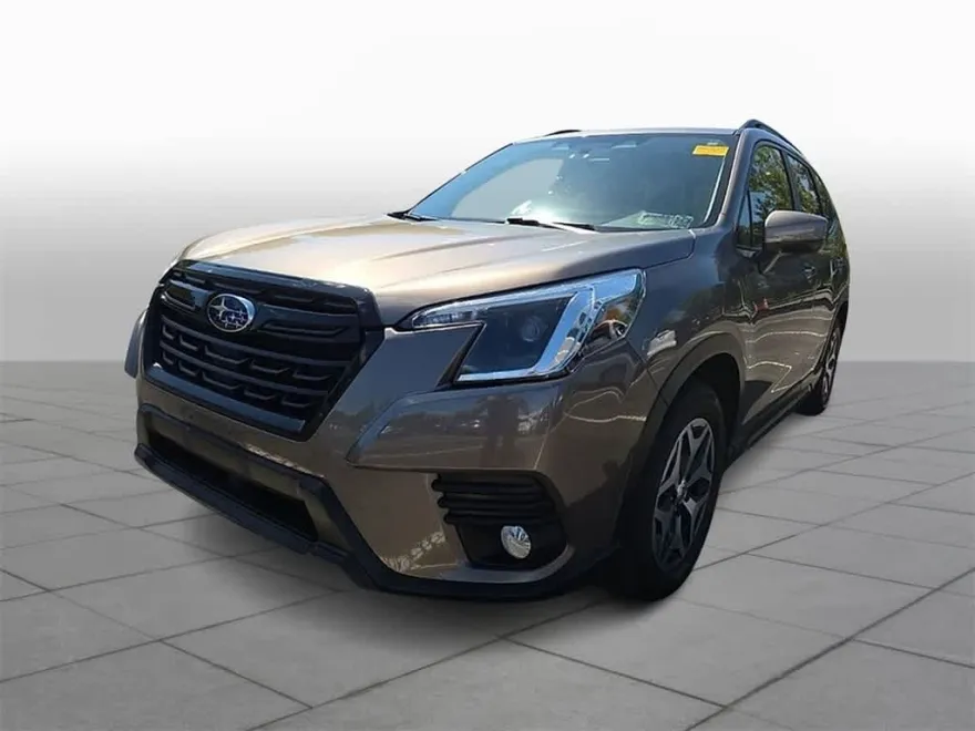 2022 Subaru Forester Premium photo 1