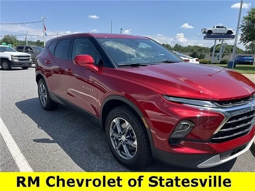 2023 Chevrolet Blazer 2LT photo 1