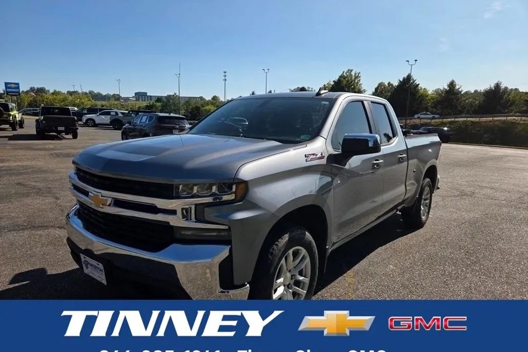 2019 Chevrolet Silverado 1500 LT photo 1