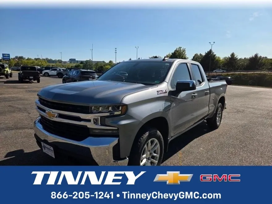 2019 Chevrolet Silverado 1500 LT photo 1