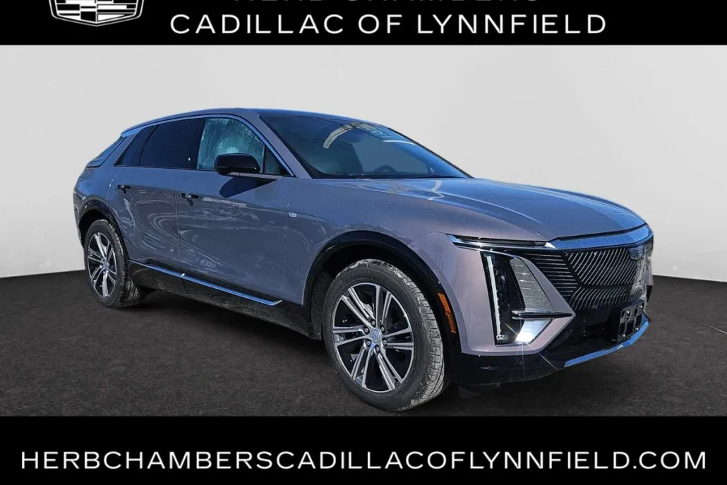 2025 Cadillac Lyriq Luxury photo 1