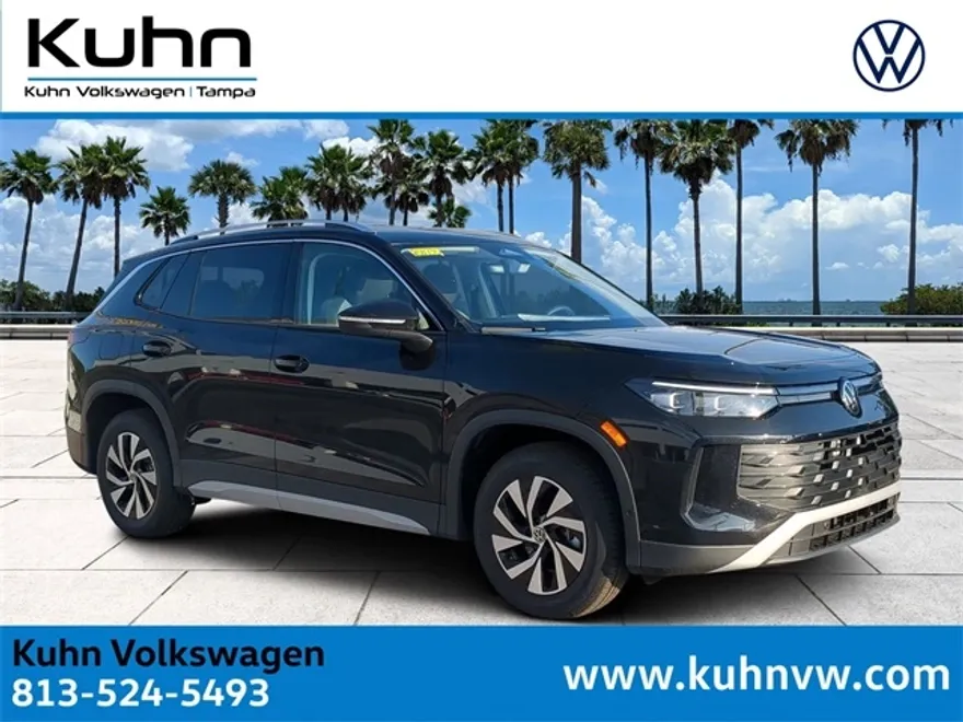 2025 Volkswagen Tiguan S photo 1