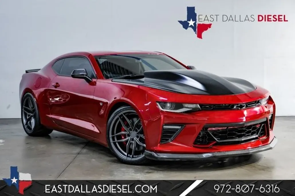 2017 Chevrolet Camaro 1SS Coupe photo 1