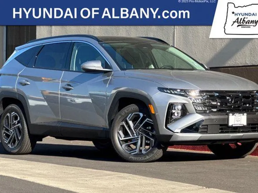 2025 Hyundai Tucson Hybrid Limited photo 1