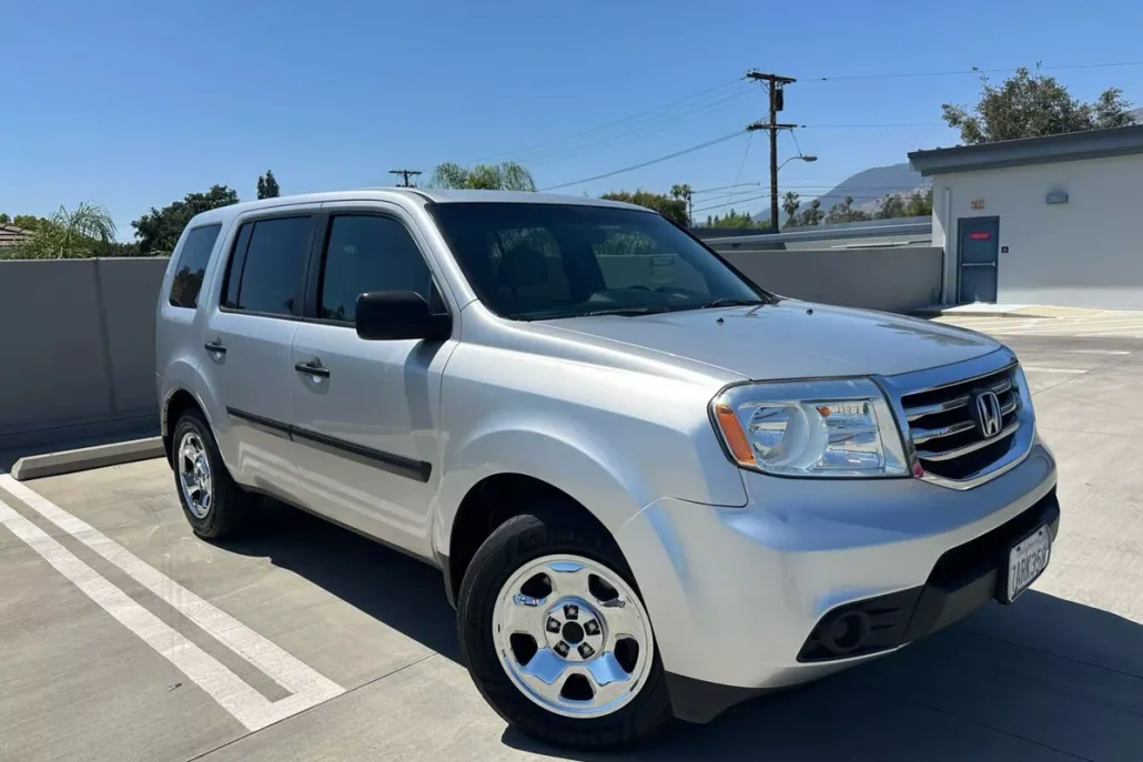 2013 Honda Pilot LX Sport photo 1