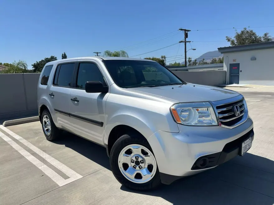 2013 Honda Pilot LX Sport photo 1