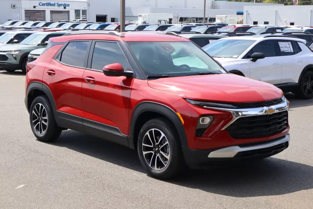 2026 Chevrolet Trailblazer LT photo 1