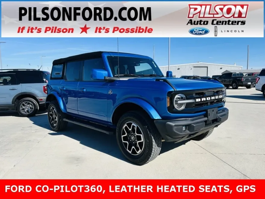 2023 Ford Bronco Outer Banks photo 1