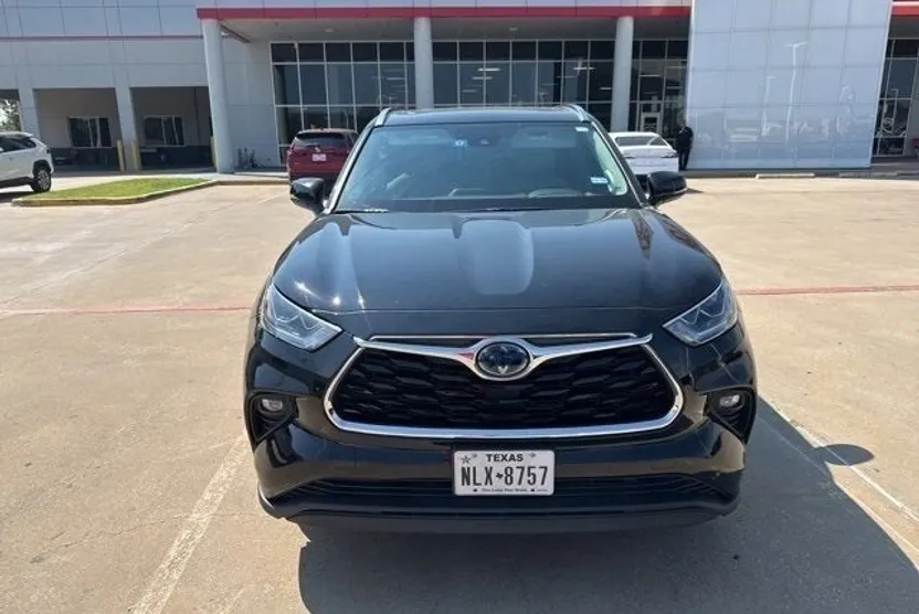 2020 Toyota Highlander Hybrid Limited photo 1
