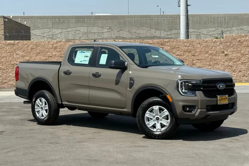 2025 Ford Ranger XL photo 1