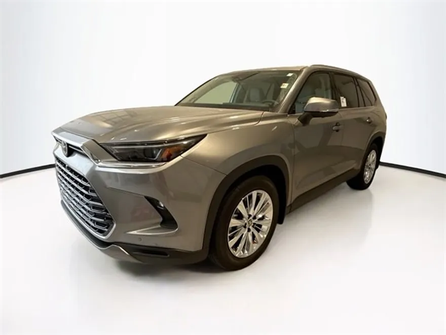 2026 Toyota Grand Highlander Platinum photo 1