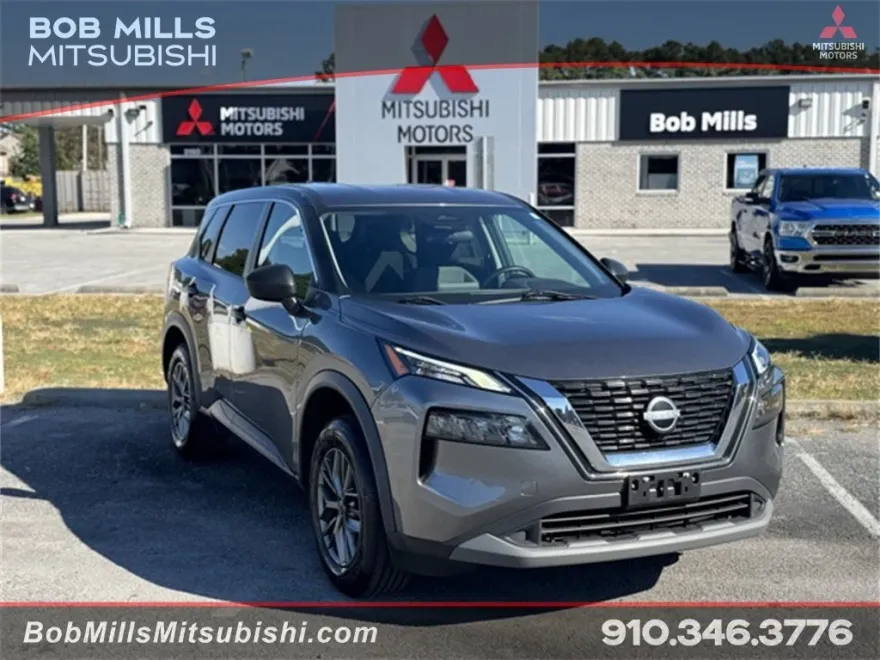 2022 Nissan Rogue S photo 1