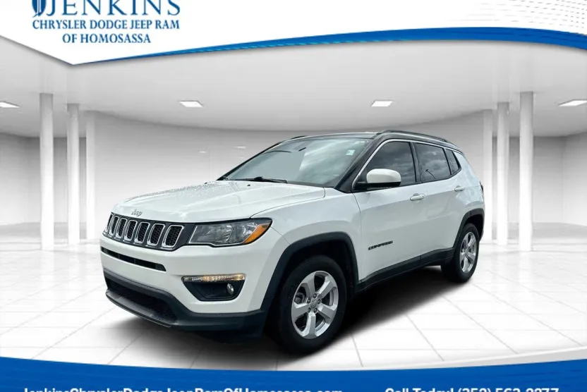 2019 Jeep Compass Latitude photo 1