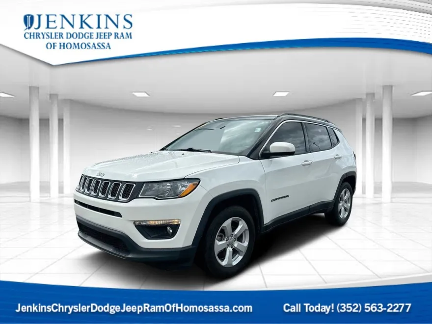 2019 Jeep Compass Latitude photo 1