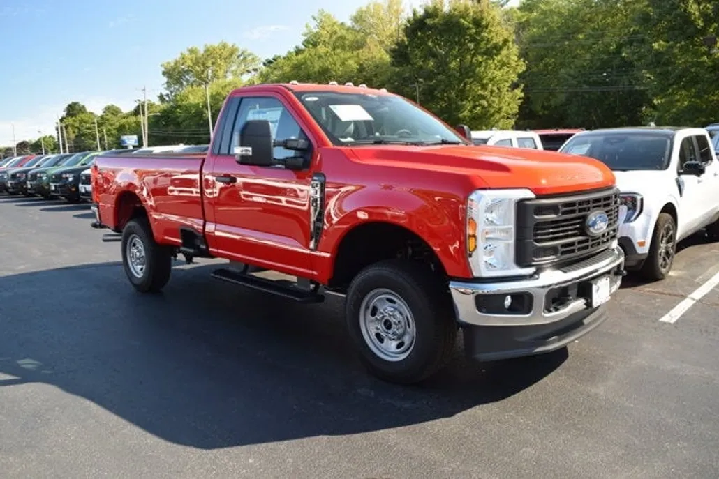 2026 Ford F-350 XL photo 1