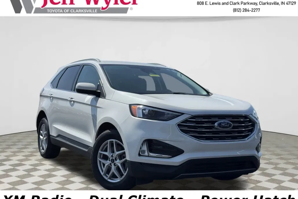 2022 Ford Edge SEL photo 1