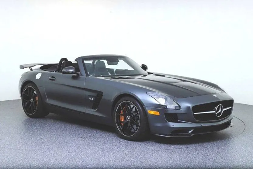2015 Mercedes Benz SLS-Class photo 1
