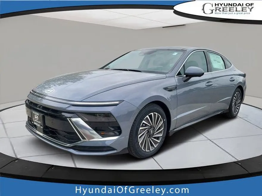 2025 Hyundai Sonata Hybrid Limited photo 1