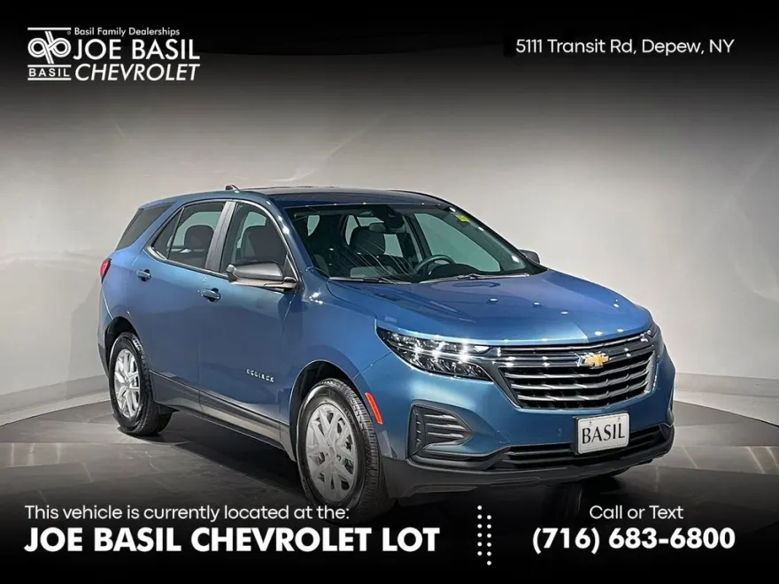2024 Chevrolet Equinox LS photo 1
