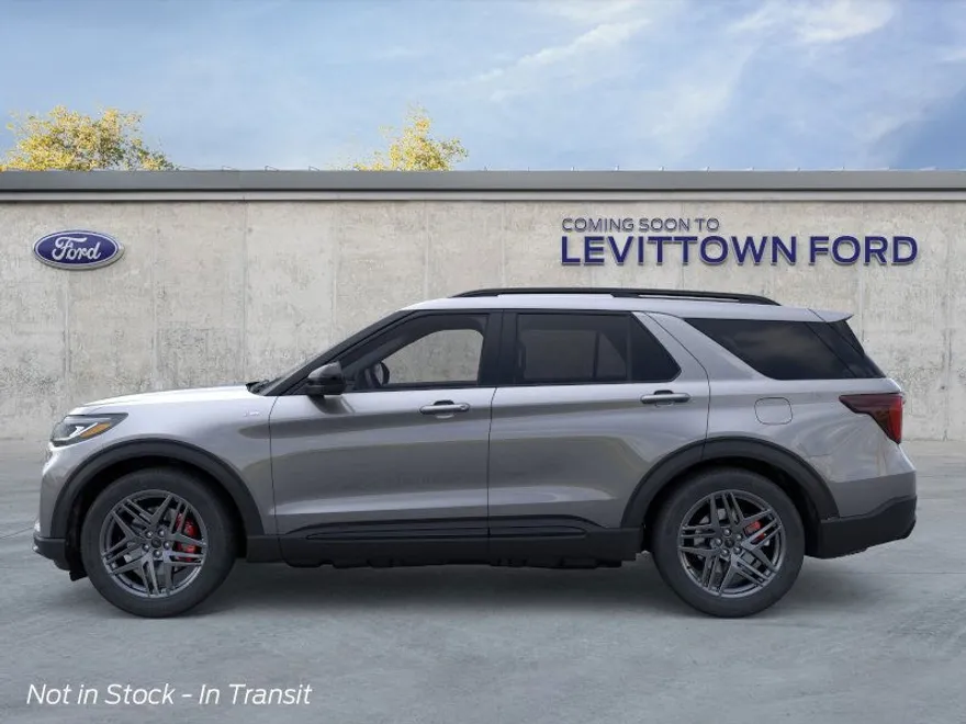2025 Ford Explorer ST-Line photo 1