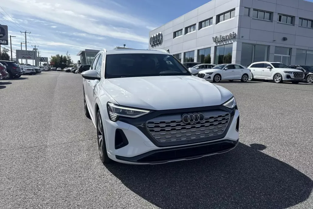 2024 Audi Q8 E-tron Premium photo 1