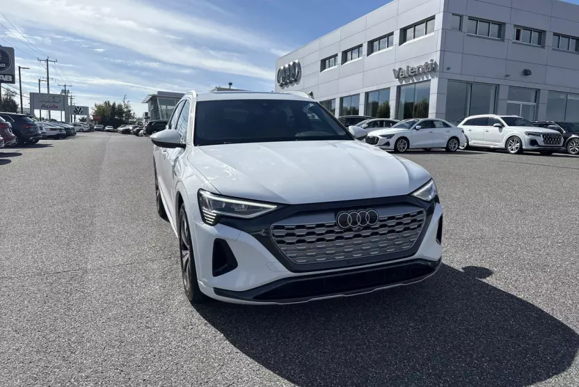 2024 Audi Q8 E-tron Premium photo 1