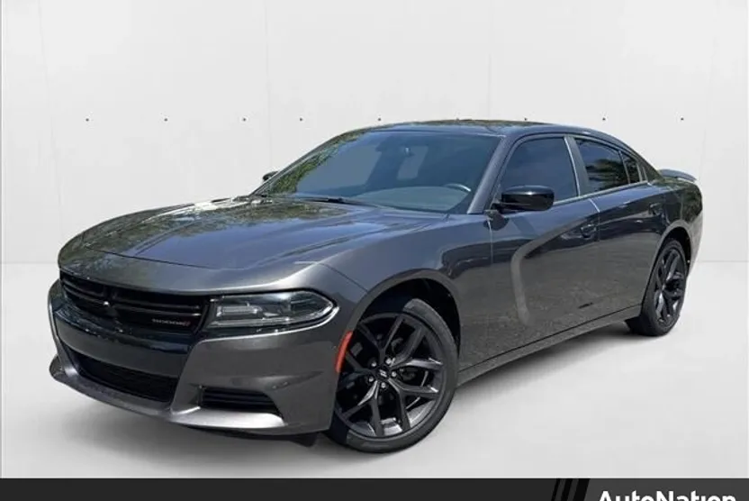 2019 Dodge Charger SXT photo 1