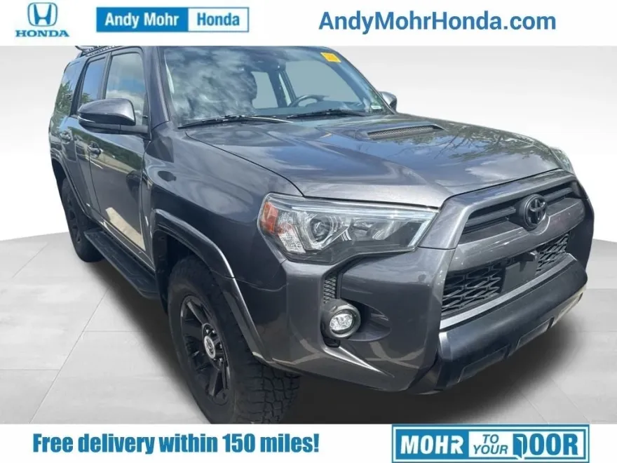 2023 Toyota 4Runner TRD Off-Road Premium photo 1