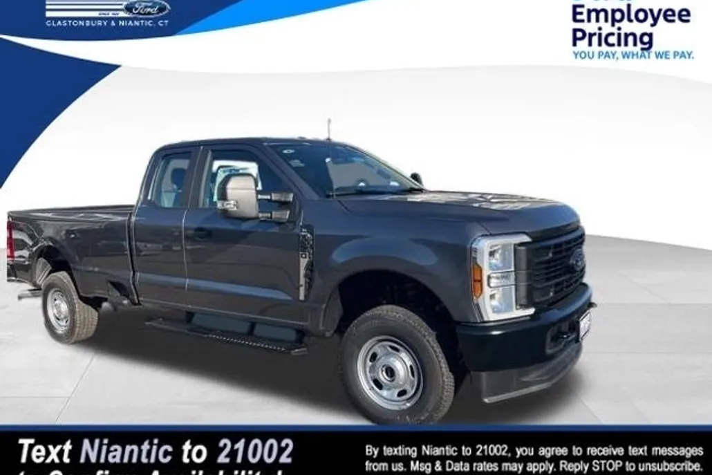 2025 Ford F-250 photo 1