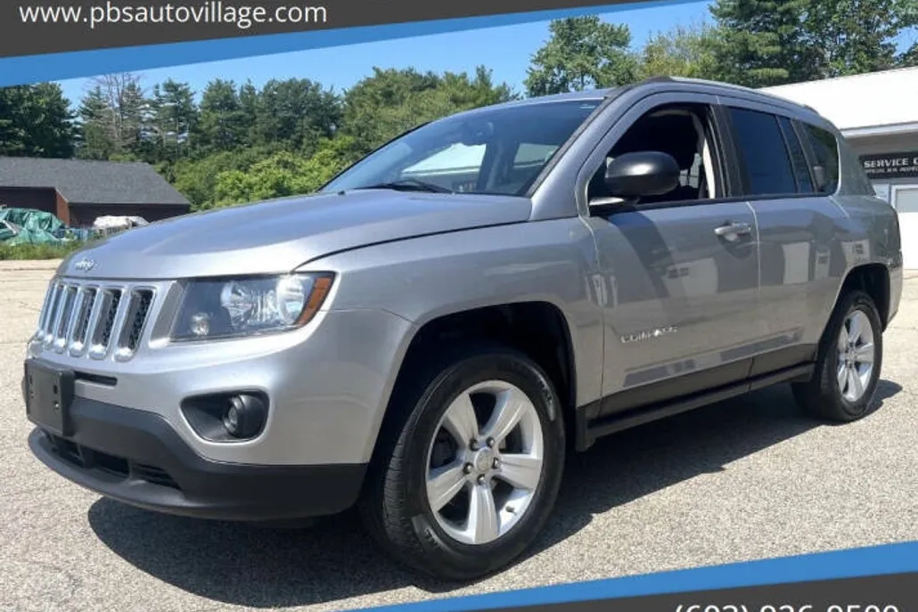 2016 Jeep Compass Sport photo 1