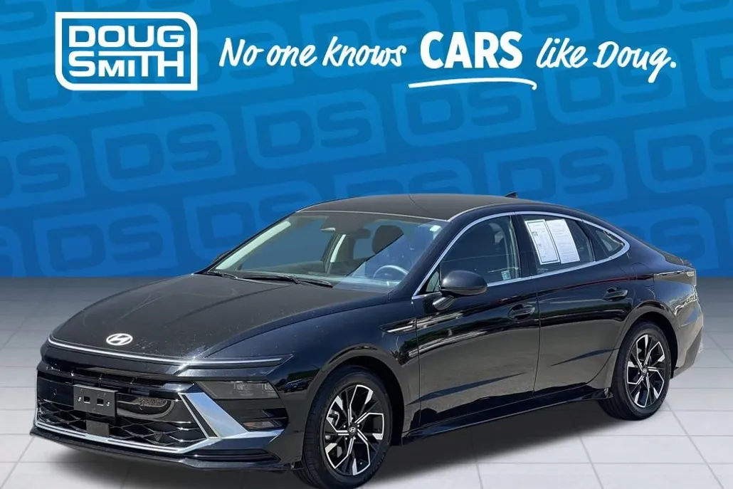2024 Hyundai Sonata SEL photo 1