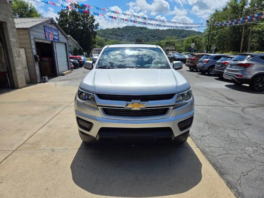 2017 Chevrolet Colorado Work Truck photo 1