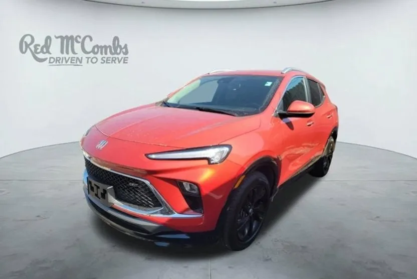 2024 Buick Encore GX Sport Touring photo 1
