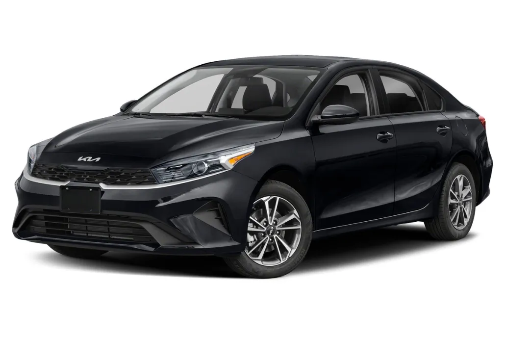2024 Kia Forte LXS photo 1