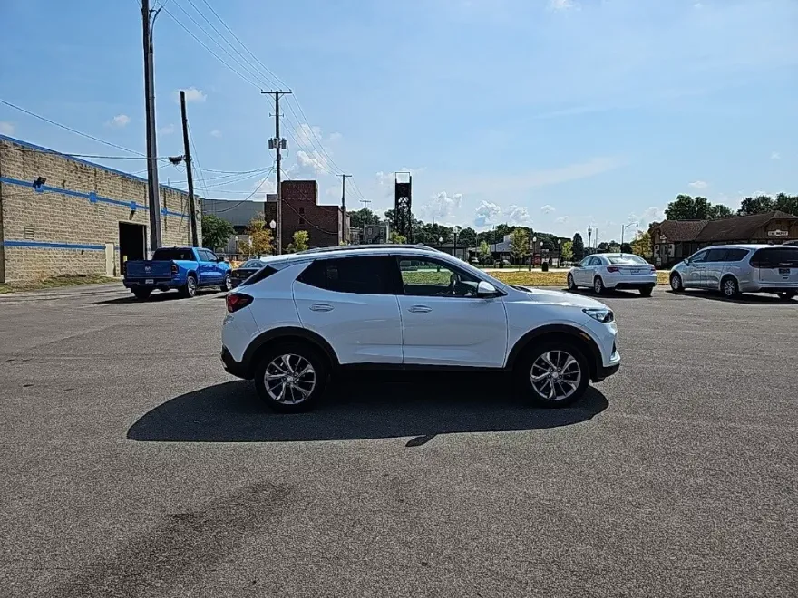 2022 Buick Encore GX Essence photo 1