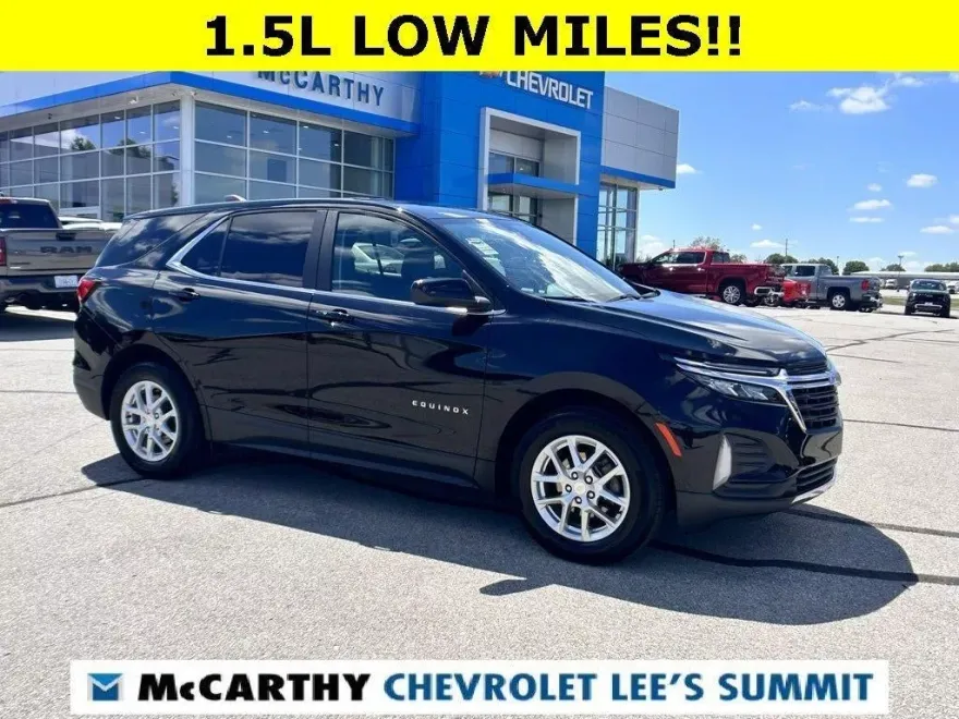 2023 Chevrolet Equinox LT photo 1