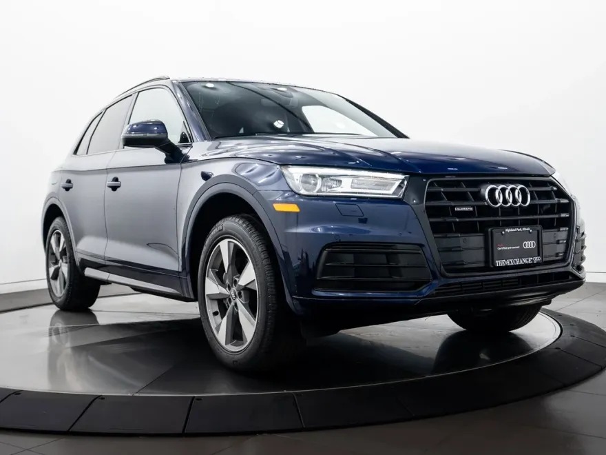 2020 Audi Q5 Premium photo 1