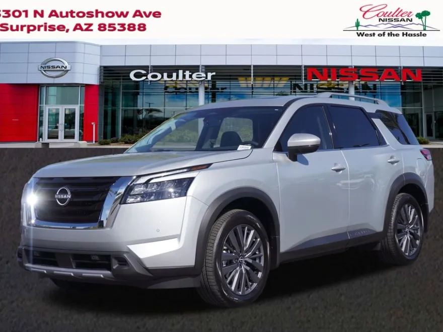 2025 Nissan Pathfinder SL photo 1
