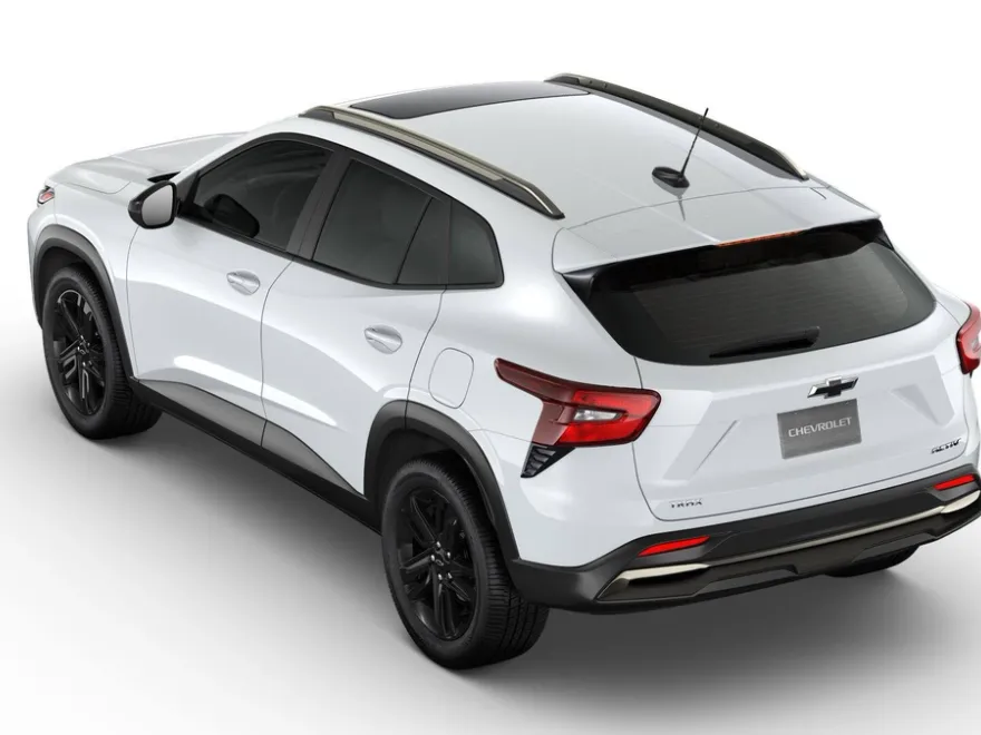 2025 Chevrolet Trax ACTIV photo 1