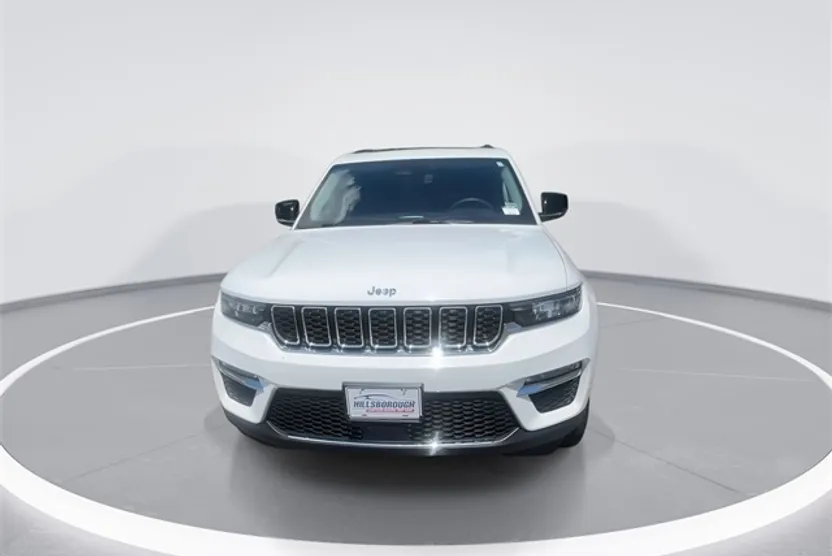 2024 Jeep Cherokee Limited 4xe photo 1