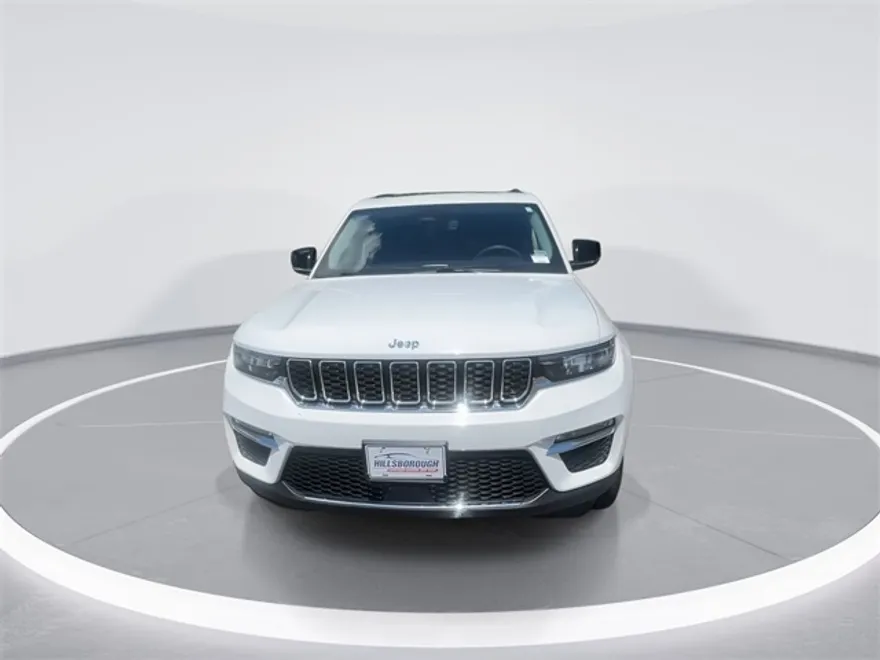 2024 Jeep Cherokee Limited 4xe photo 1