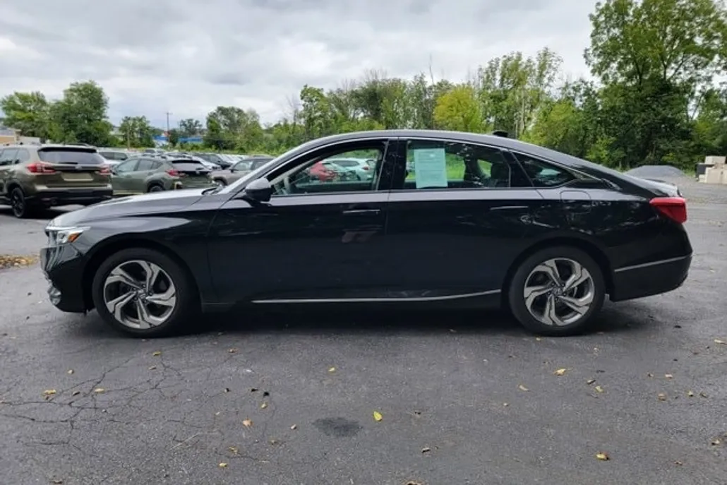 2019 Honda Accord EX 1.5T photo 1