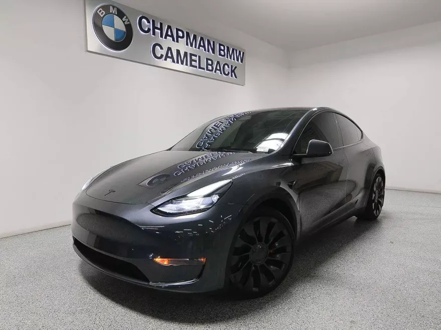 2023 Tesla Model Y Performance photo 1