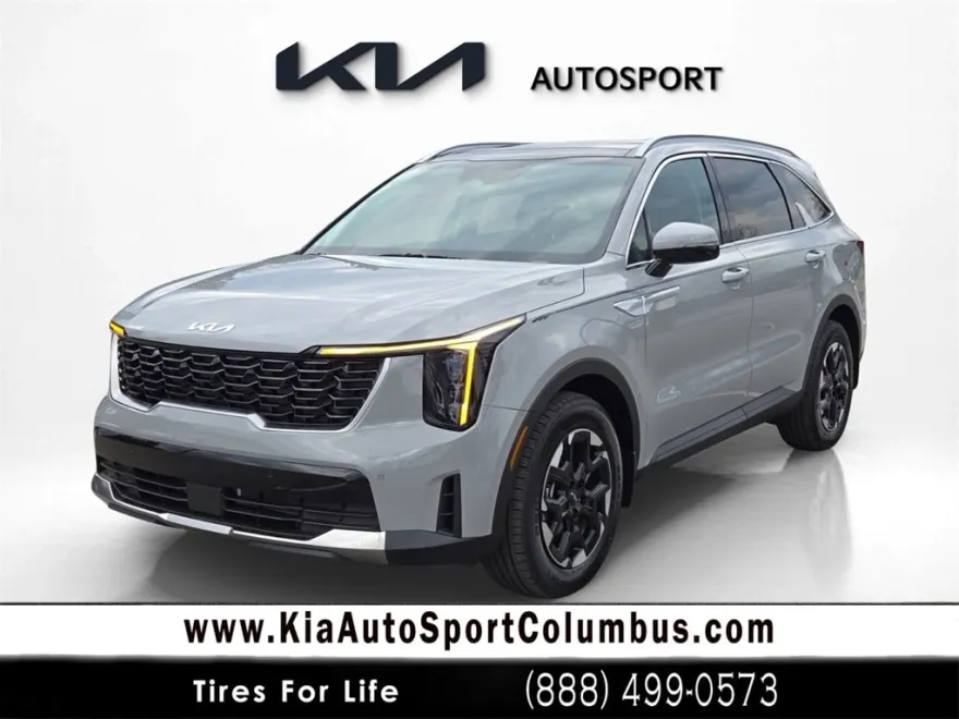 2025 Kia Sorento S photo 1