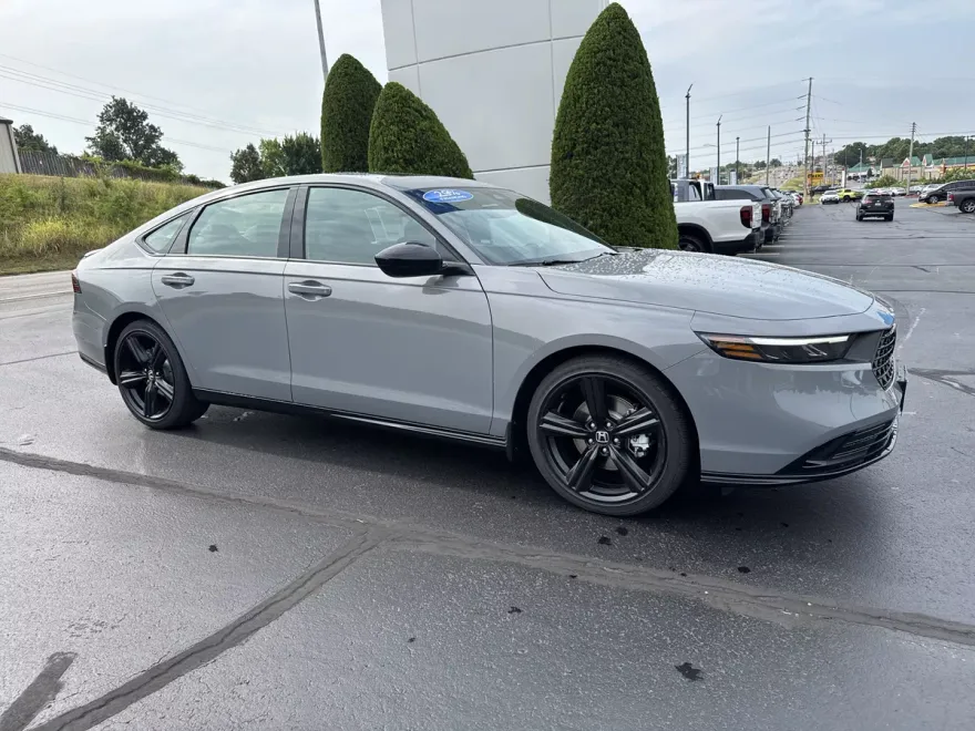 2025 Honda Accord Hybrid Sport-L photo 1